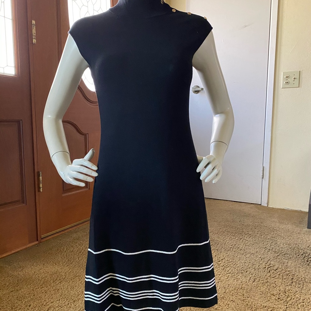 Sleeveless sweater dress